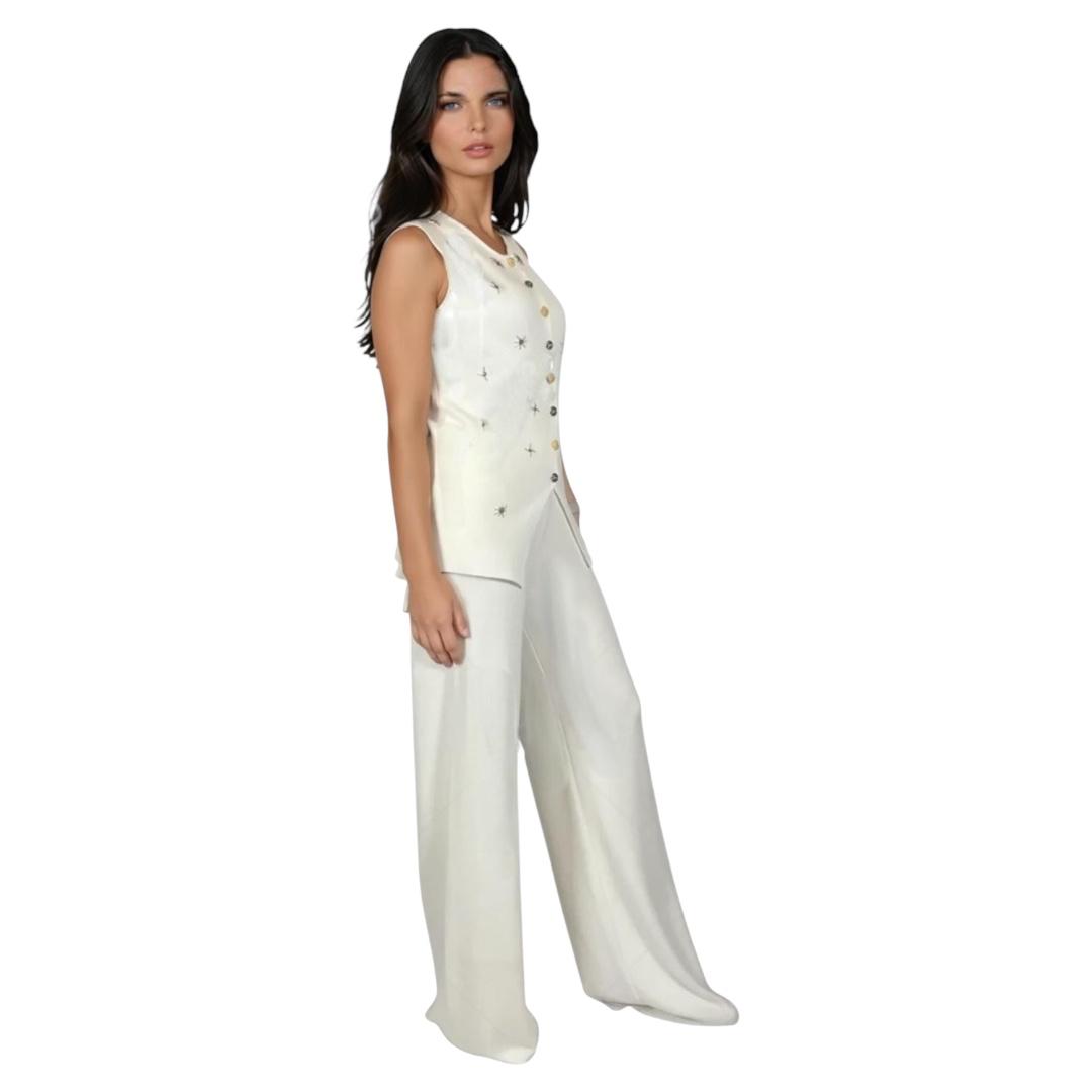 Two Piece Set. Off white